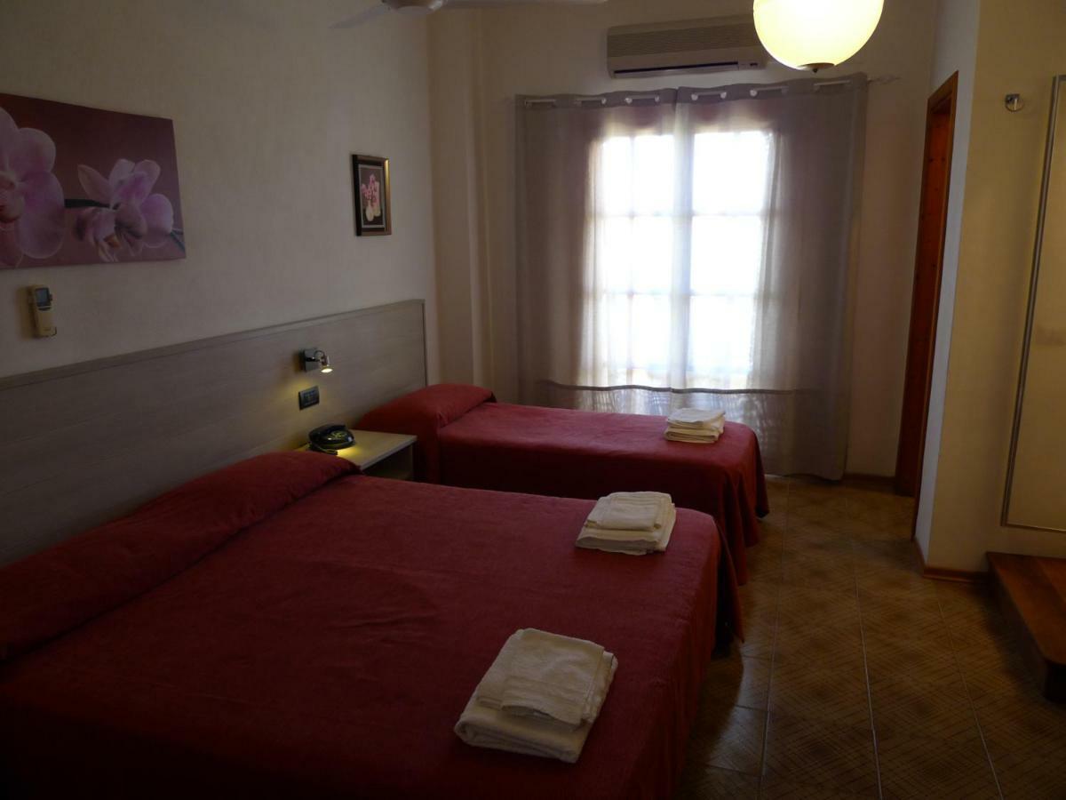 Hotel Alexander Santa Domenica  Exteriér fotografie